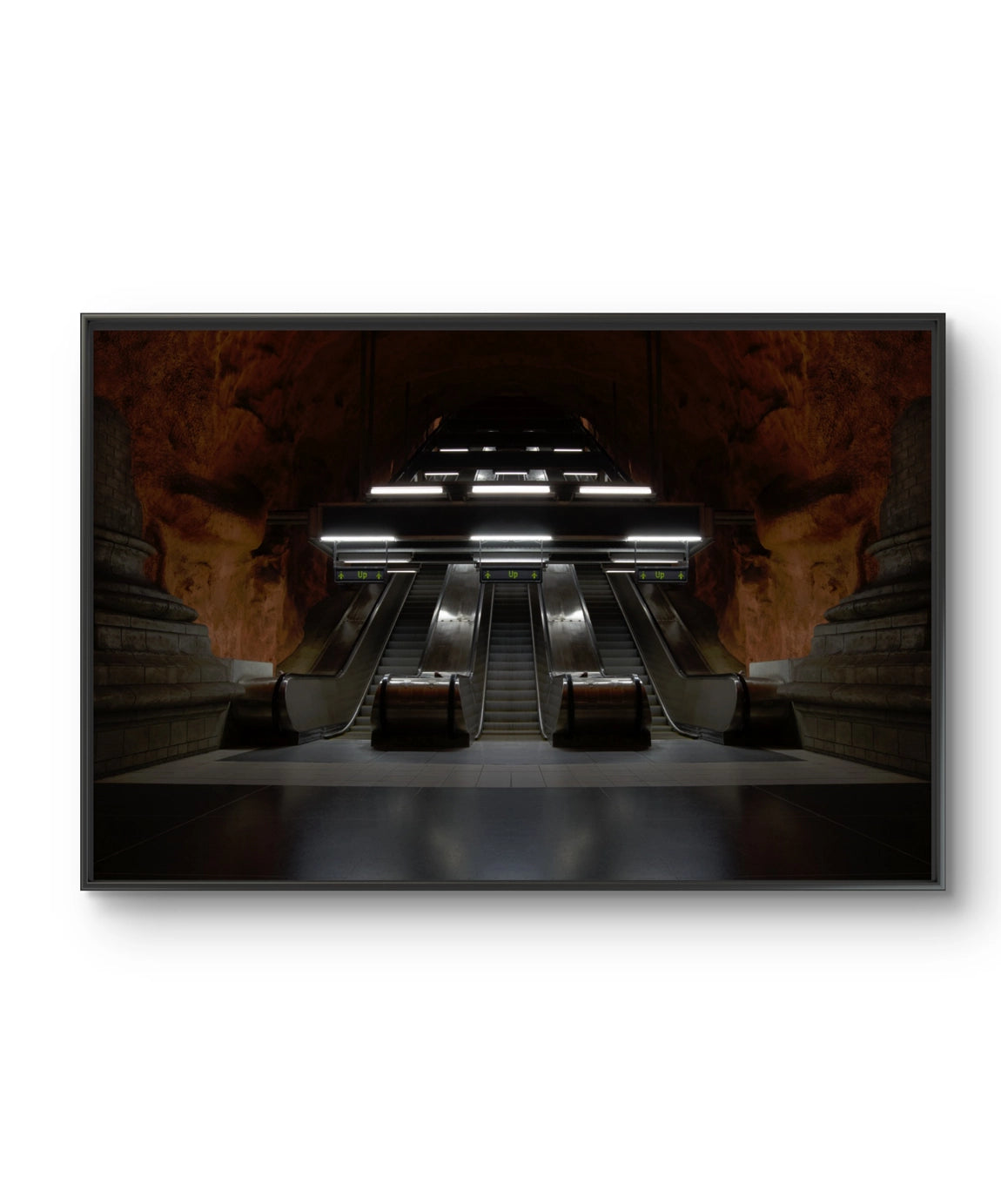 Fine art fotokunsttrykket "Ascension" av den norske fotografen Dag Knudsen, signert og nummerert i et begrenset opplag.