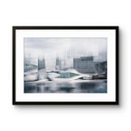 Fine art fotokunsttrykket "Barcode Veil" av kunstfotografen Douglas Carr, signert og nummerert i begrenset opplag.
