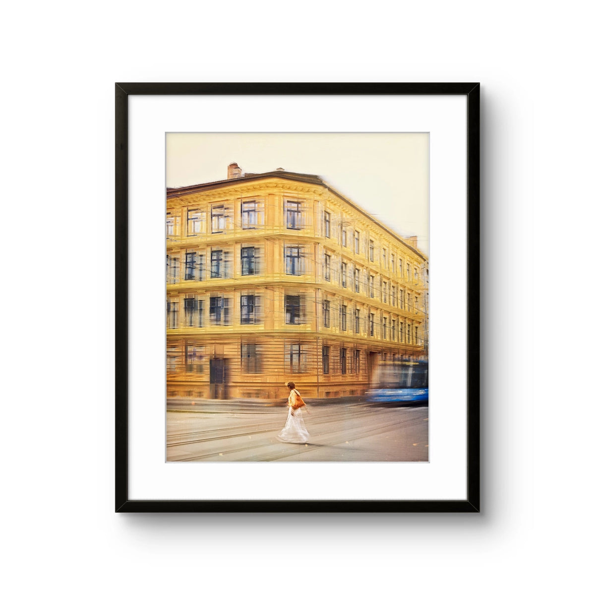 Fine art fotokunsttrykket "Frogner Passage" av kunstfotografen Douglas Carr, signert og nummerert i begrenset opplag.