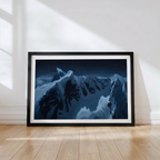 Kunsttrykket "Hurrungane" kommer i størrelsen 50 x 100 cm