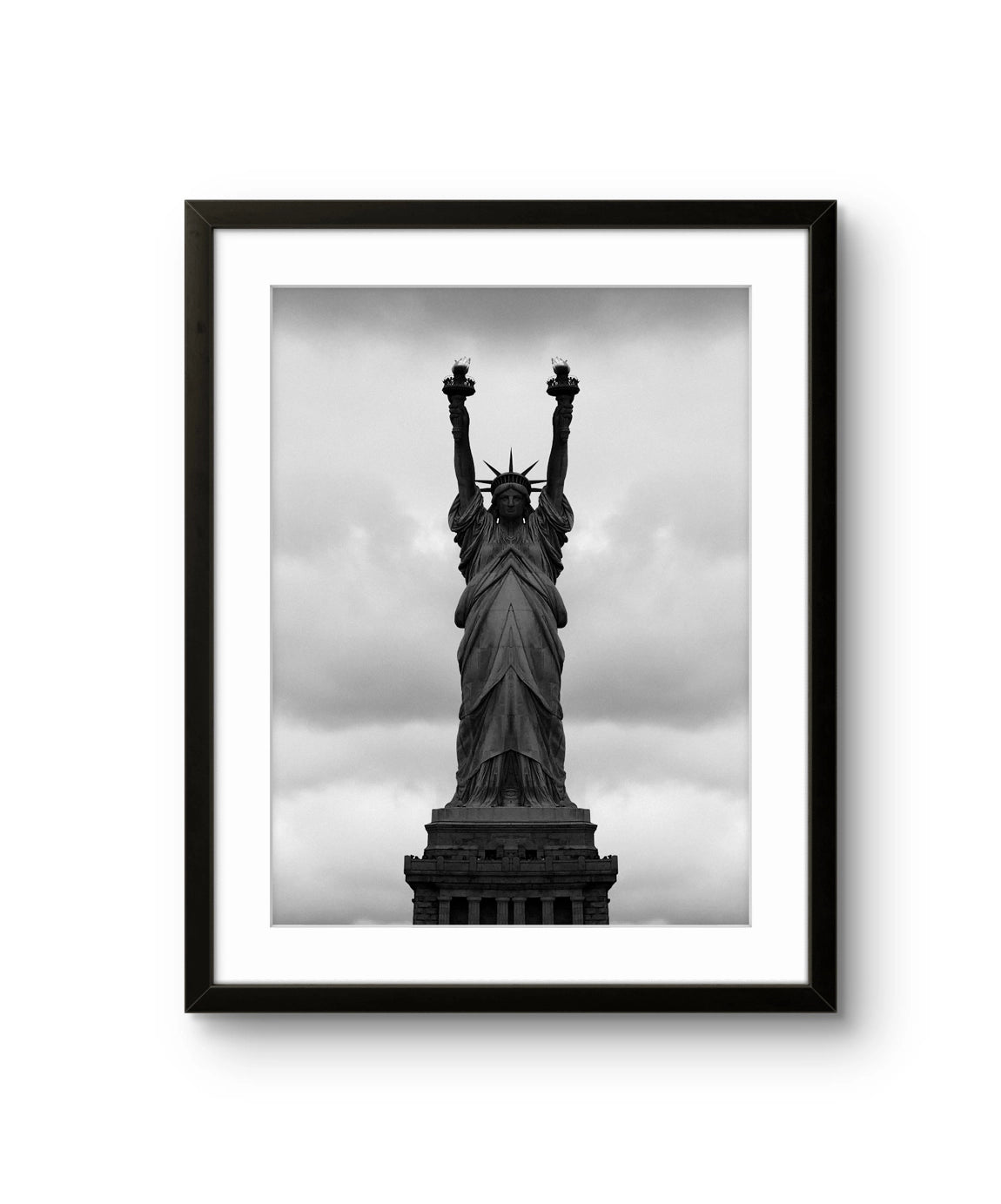 Fine art fotokunsttrykket "Liberty" av den norske fotografen Dag Knudsen, signert og nummerert i et begrenset opplag.