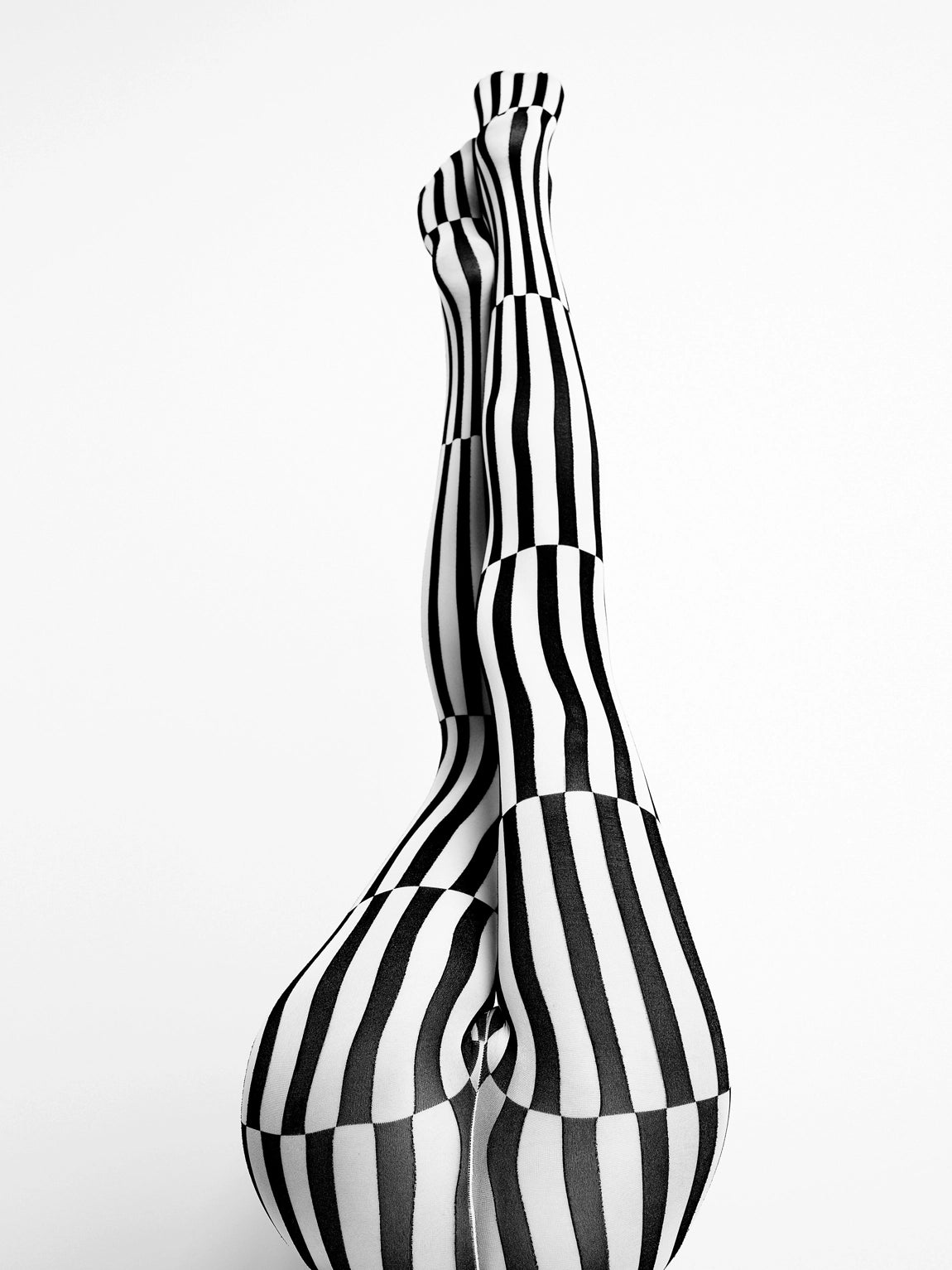 Detaljebilde av fotokunsttrykket "Pantyhose 4" av Dag Knudsen