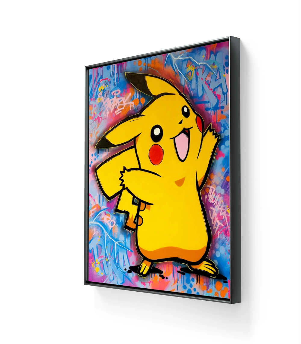 Pikachu leveres ferdig innrammet med sort sveveramme. 