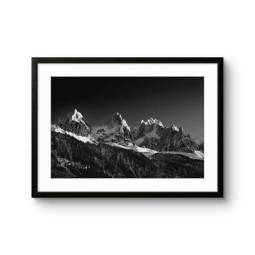 Fine art fotokunsttrykket "The Cradle" av den norske fotografen og eventyreren Tormod Granheim, signert og nummerert i et begrenset opplag.