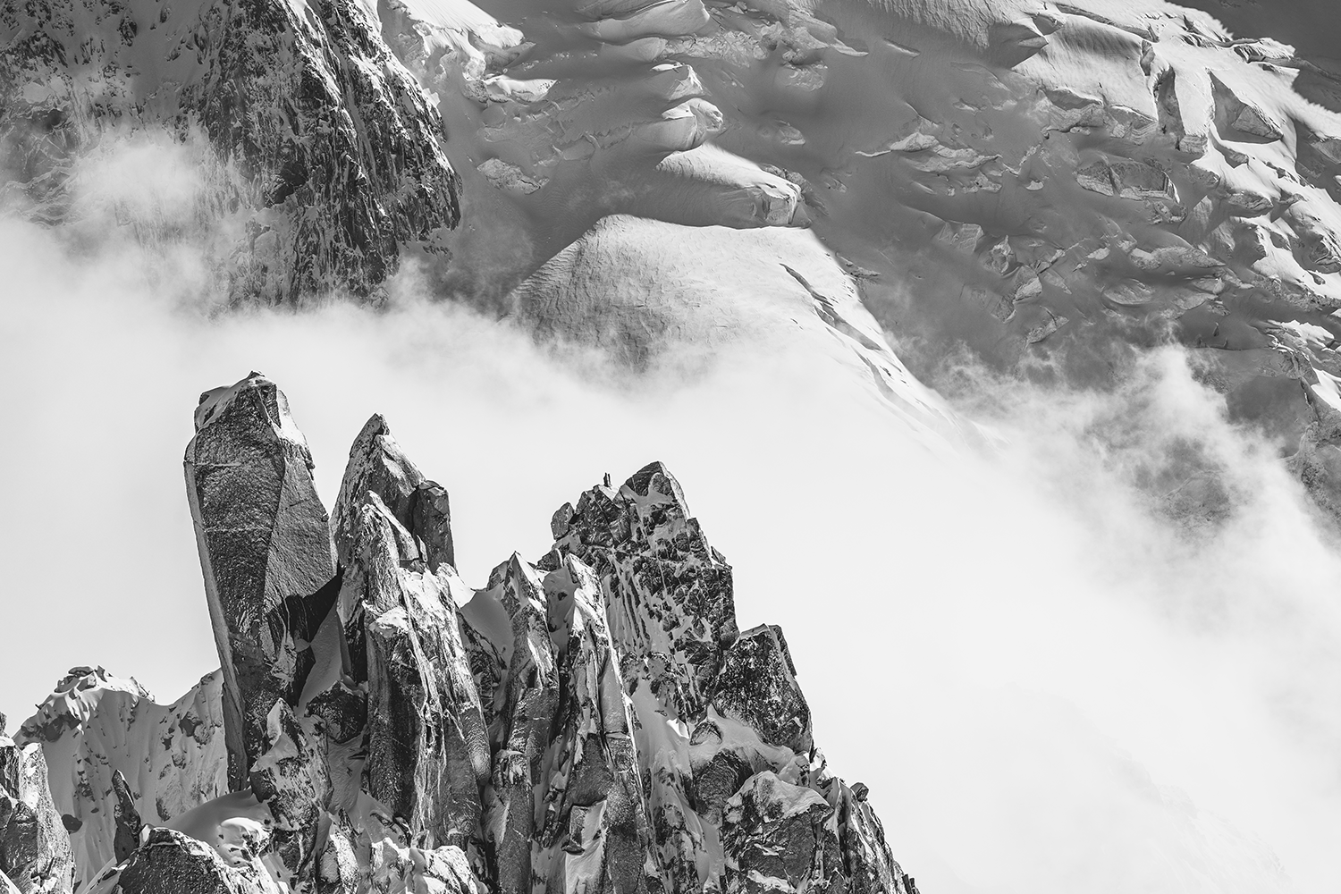 Fine art fotokunsttrykket "The Rigde" kommer i to størrelser trykket på kunstpapir. 