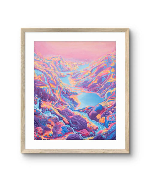Fine art giclée trykket "Under overflaten" av den norske kunstneren Sebastian Slotte signert og nummeret i et begrenset opplag på 30 stk. Trykket på Hahnemühle Photo Rag 308 gram.