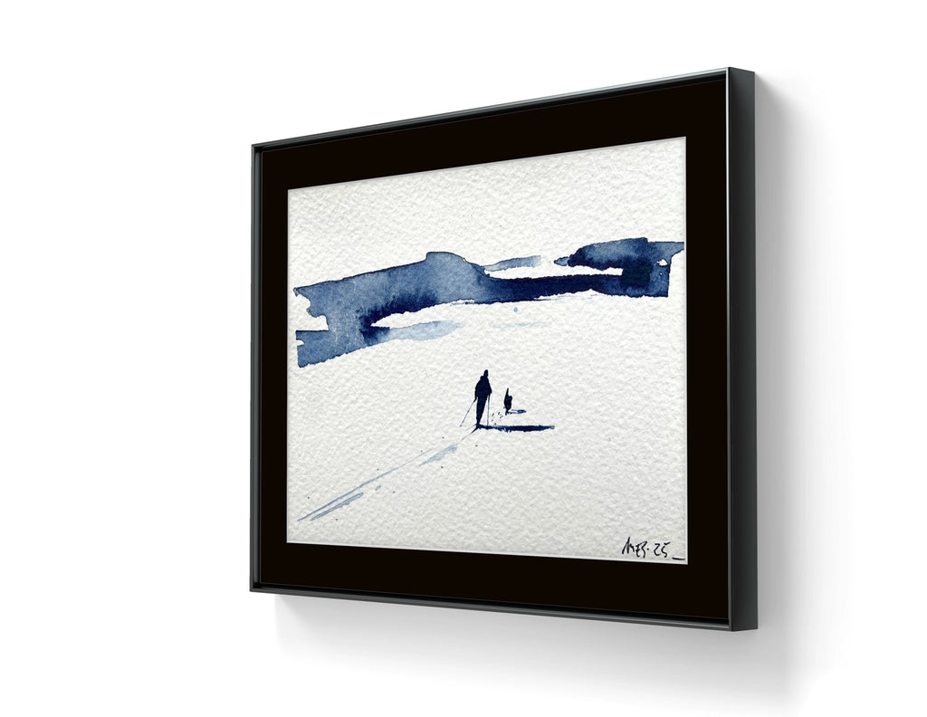 Kunstverket "Underveis 33" leveres ferdig innrammet. Innrammingen er flytende, og har en sort list, sort bakpapp og kunstglass.