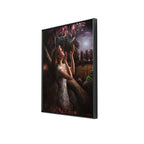 Trykket kommer i en versjon på lerret, denne er også håndkolorert av kunstneren.