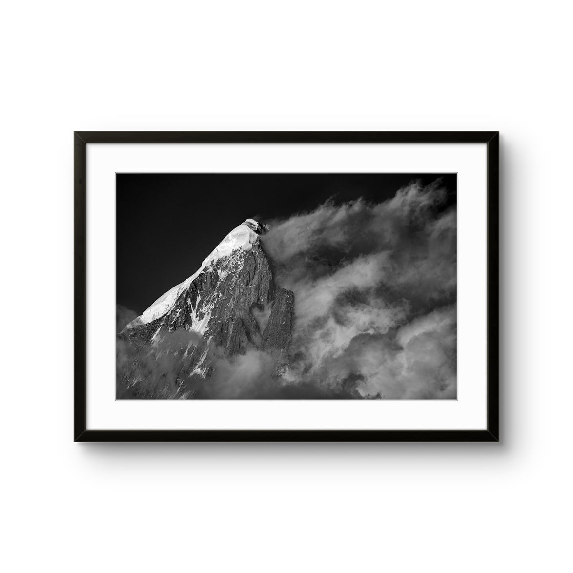 Fine art fotokunsttrykket "Armand's playground" av den norske fotografen og eventyreren Tormod Granheim, signert og nummerert i et begrenset opplag.