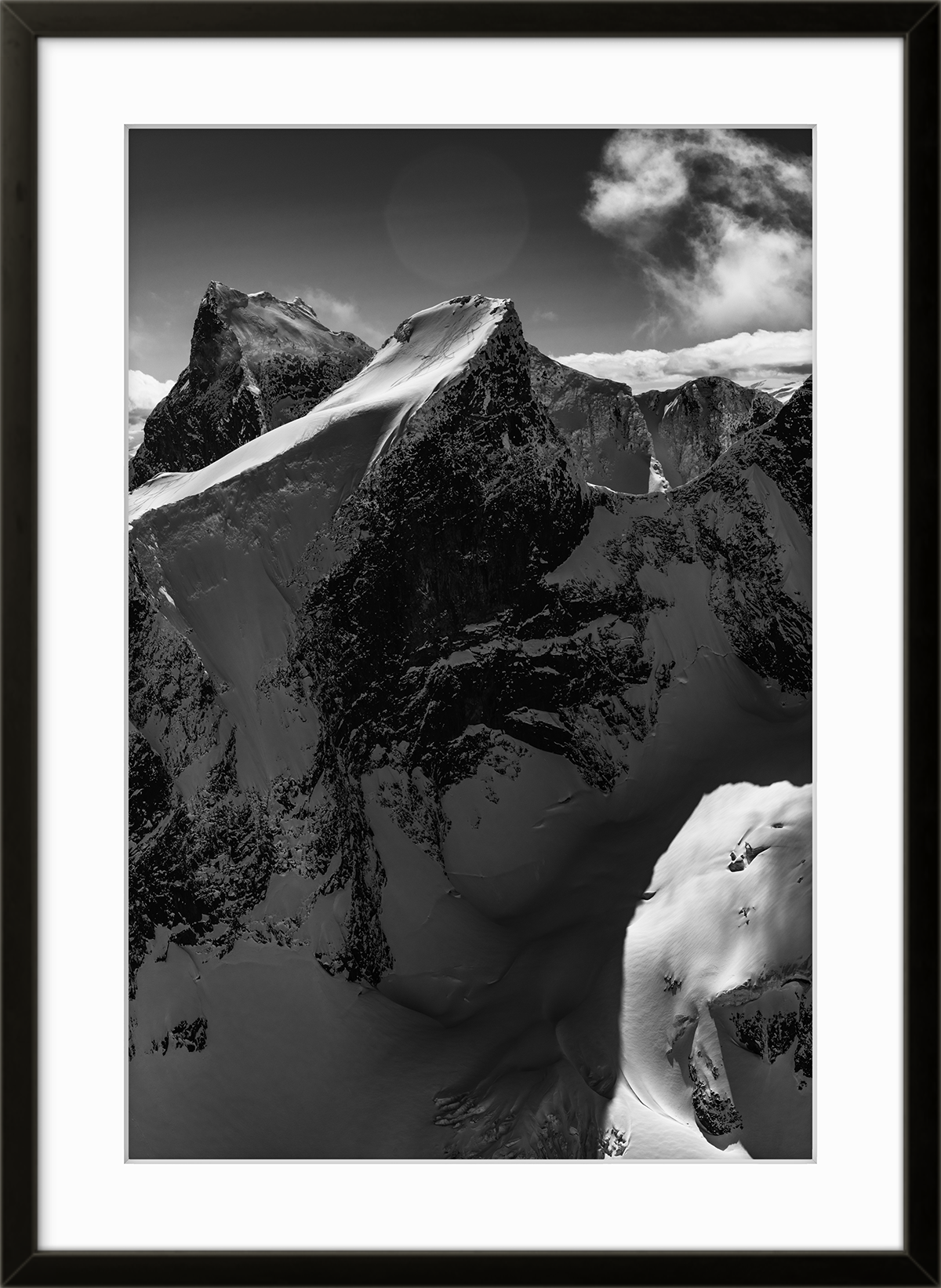 Ønsker du innramming av "Fra Dyrhaugstind"? Vi hjelper deg!