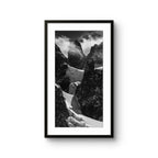 Fine art fotokunsttrykket "Level Up" av den norske fotografen og eventyreren Tormod Granheim, signert og nummerert i et begrenset opplag.