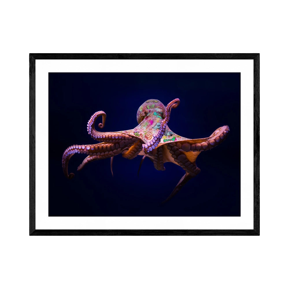 Octopussy av Espen Dalen er et digitalt grafisk kunstverk